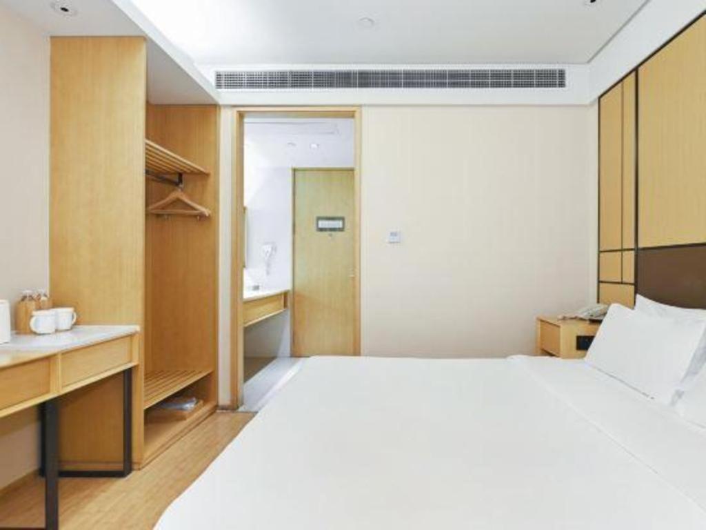 Ji Hotel Shanghai Hongqiao Yan'An XI Road מראה חיצוני תמונה