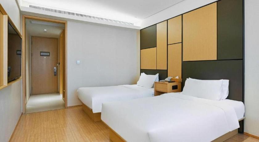 Ji Hotel Shanghai Hongqiao Yan'An XI Road מראה חיצוני תמונה