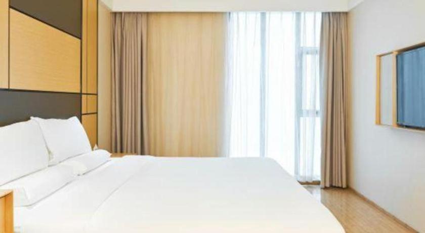 Ji Hotel Shanghai Hongqiao Yan'An XI Road מראה חיצוני תמונה
