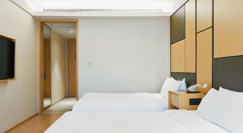 Ji Hotel Shanghai Hongqiao Yan'An XI Road מראה חיצוני תמונה