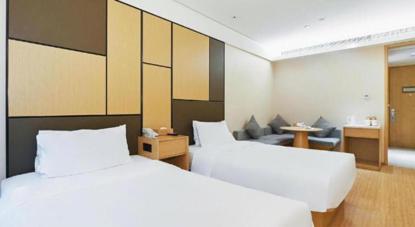 Ji Hotel Shanghai Hongqiao Yan'An XI Road מראה חיצוני תמונה