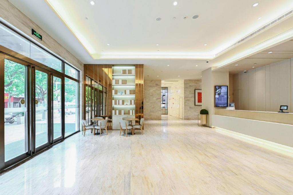 Ji Hotel Shanghai Hongqiao Yan'An XI Road מראה חיצוני תמונה